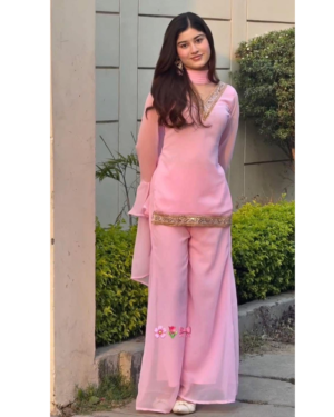 Kalo Kanti Two Piece