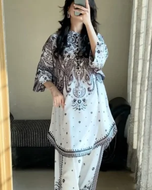 Stylish digital print two piece outfit for women from kinbosobai